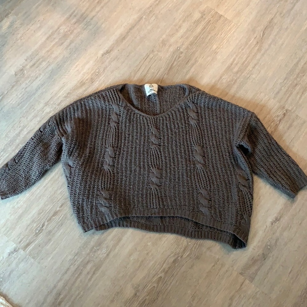 ✨2/$20✨Urban Outfitters slouchy sweater
